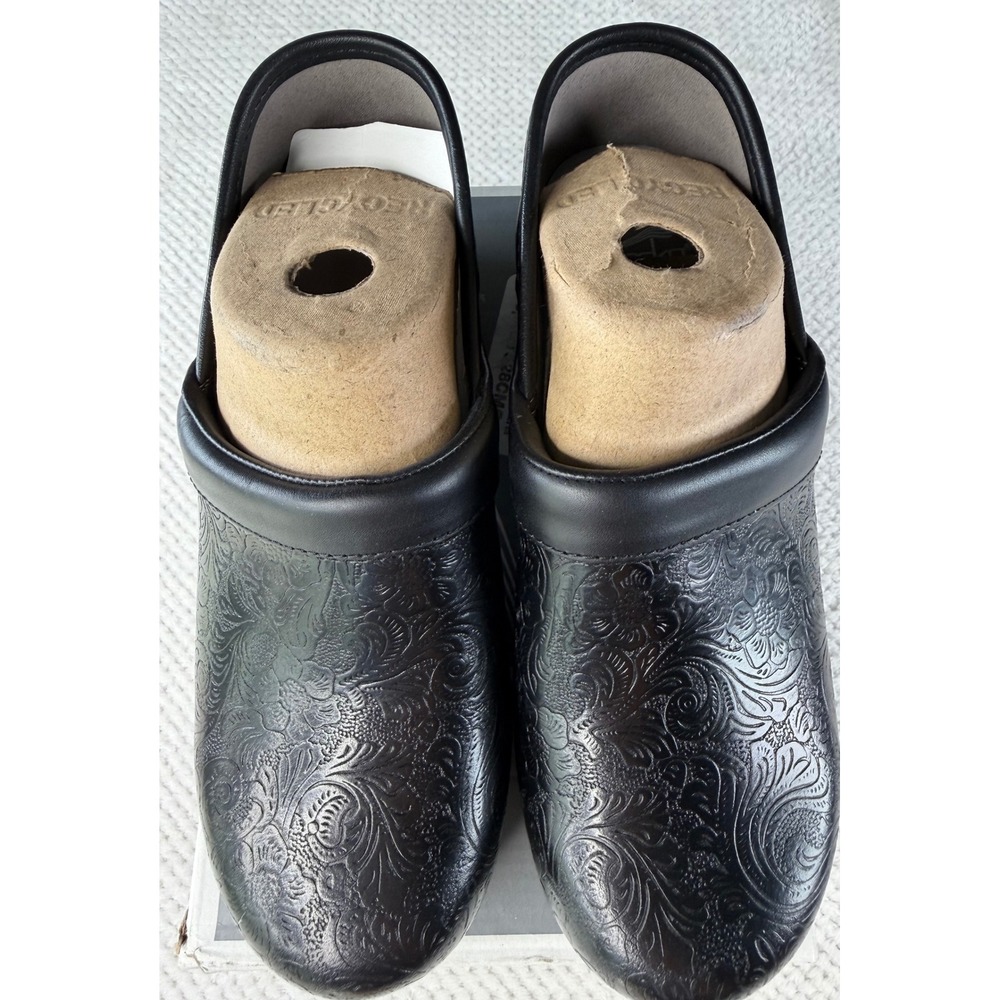 Dansko LT Pro Tooled Black Floral Leather Clogs Shoes 6.5/37 Womens $135